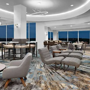 https://courtyard-edmonton-downtown.edmonton-hotels.net